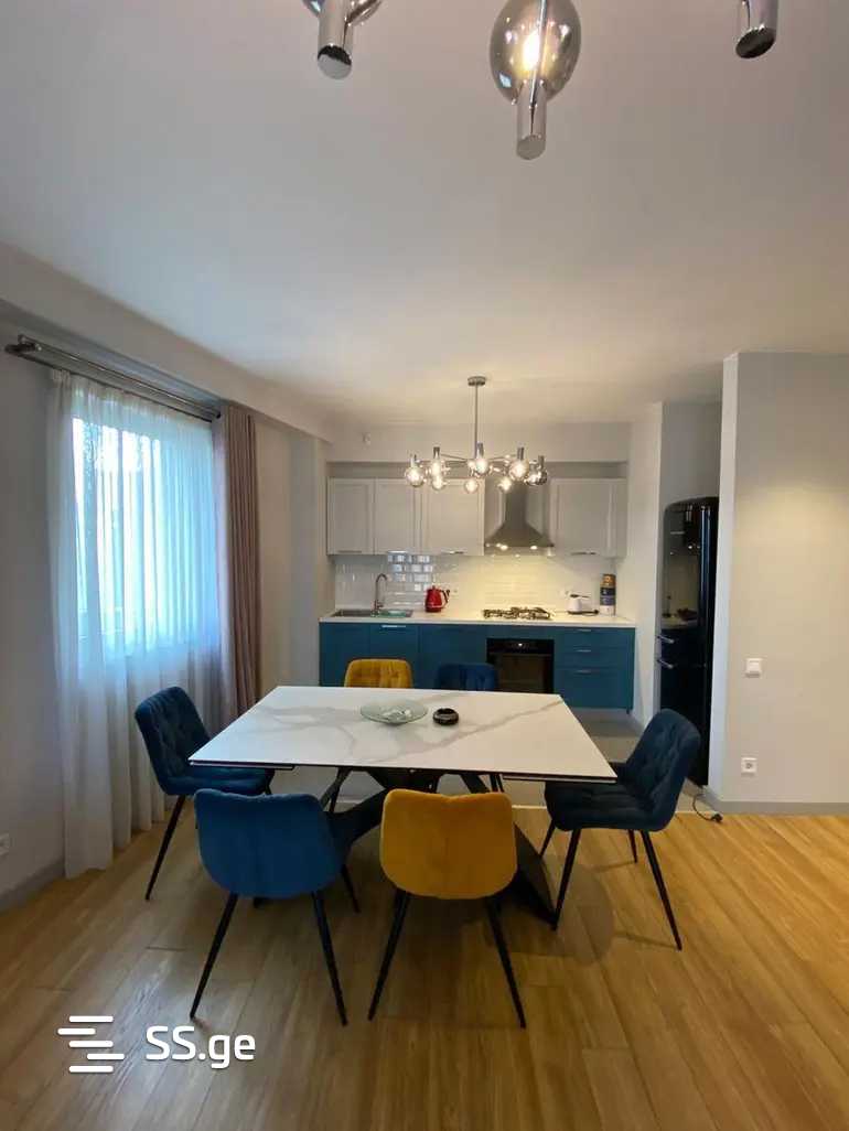 Marshal Archil Gelovani Ave. - 3 rooms