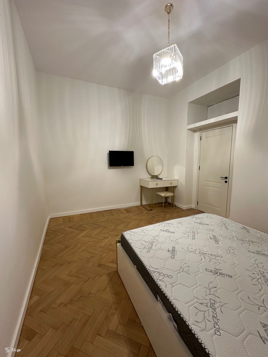 al. chavchavadze 5 - 1 rooms