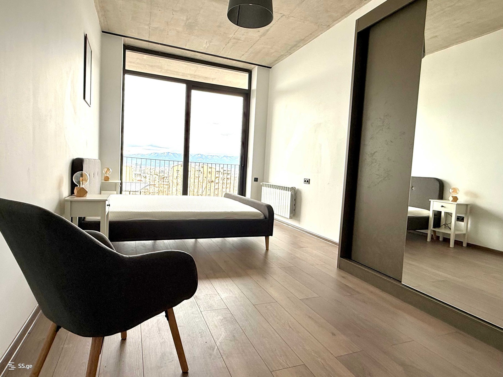 r. japaridze st. - 3 rooms