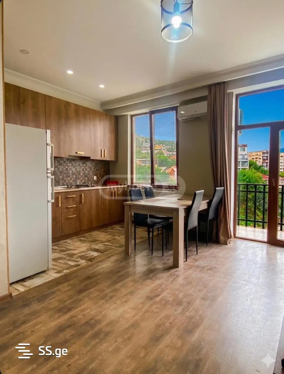 tskneti hwy - 3 rooms