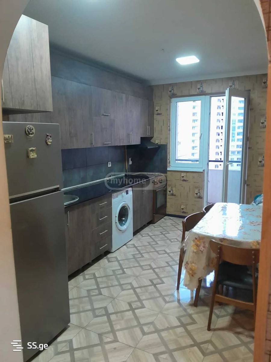 Sh. Nadirashvili st. - 3 rooms