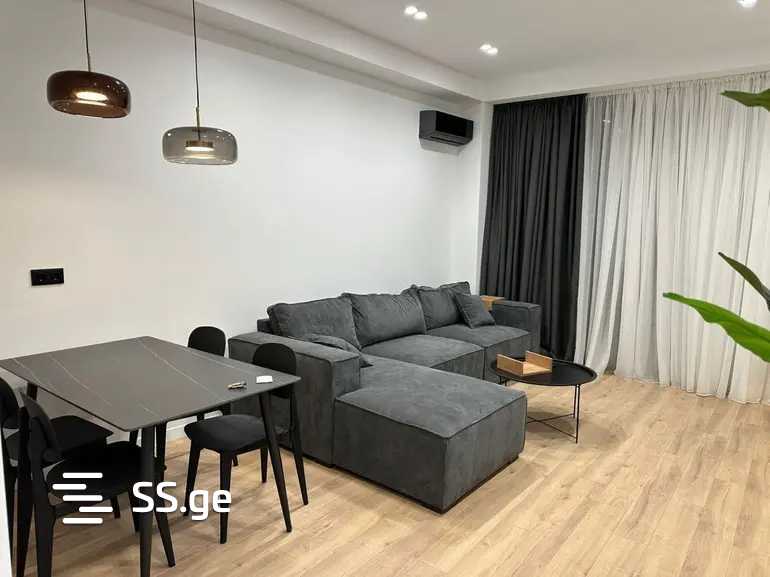 universiteti st. 24 - 2 rooms