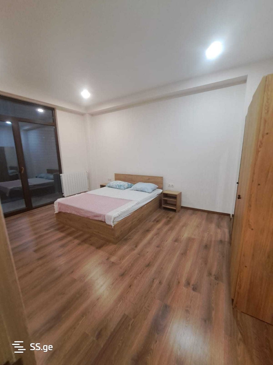 Politkovskaya St (jikia st.) 53 - 3 rooms