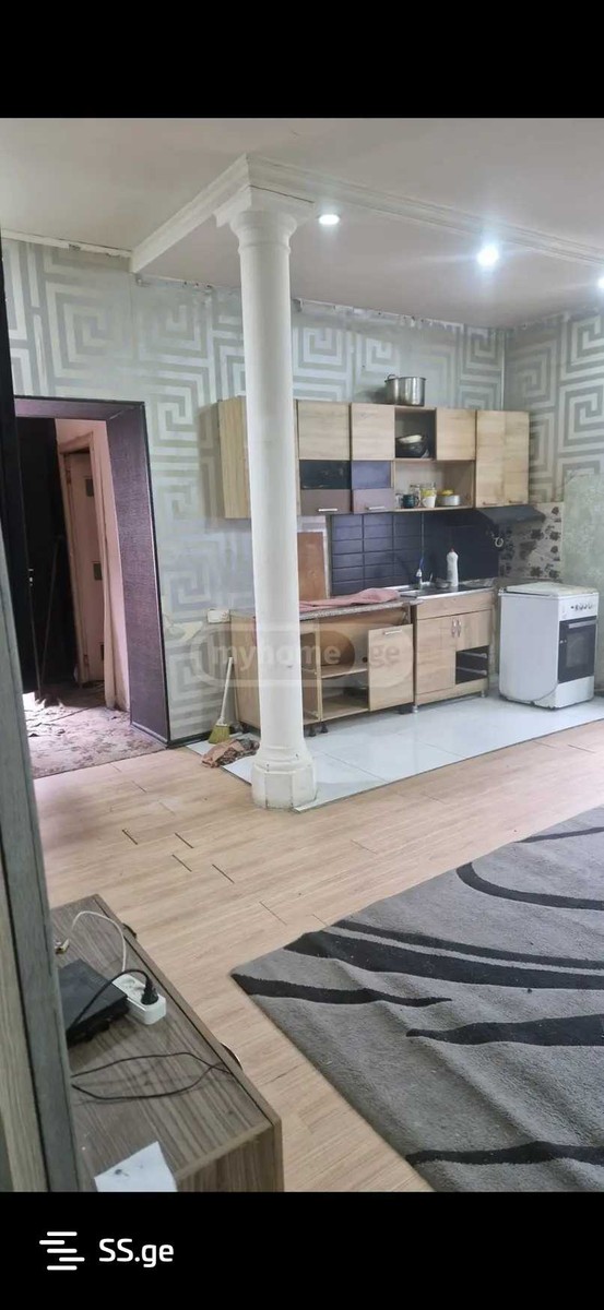 Vakhushti Batonishvili st. 19 - 4 rooms