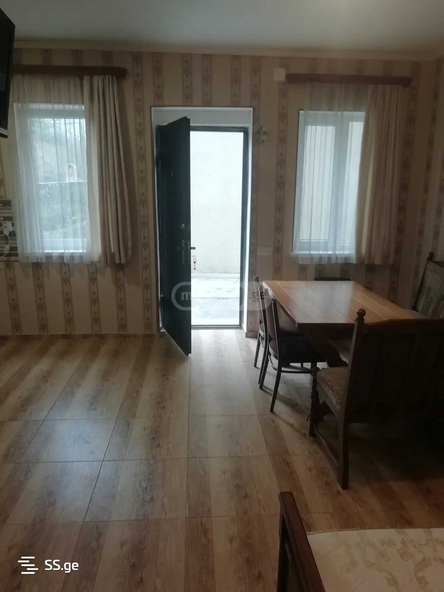 Chargali st. (Sanzona) 75ზ - 1 rooms
