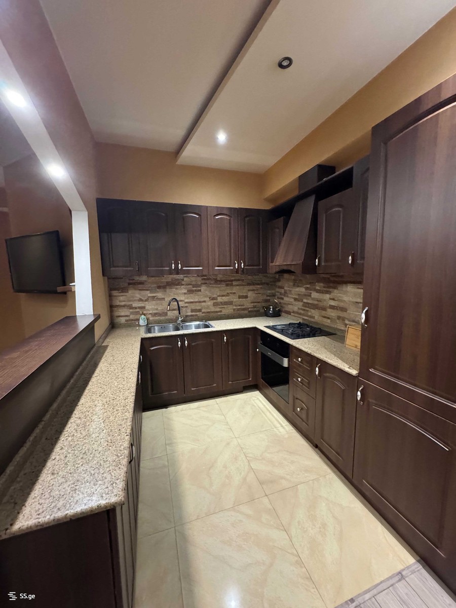 Lekh Kachinski st. - 3 rooms