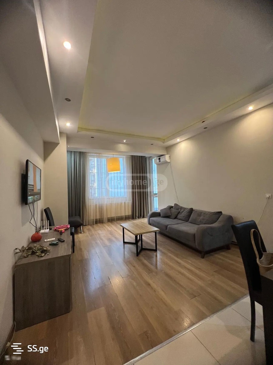 Politkovskaya St (jikia st.) . - 3 rooms