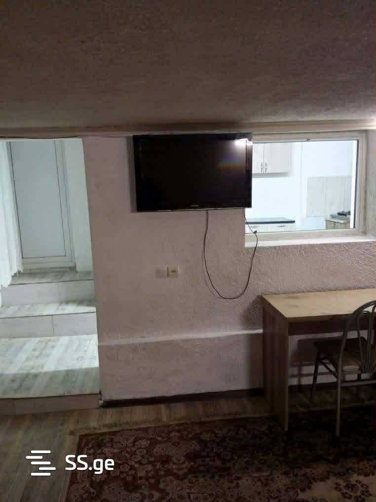 Avsahni st. 13 - 1 rooms