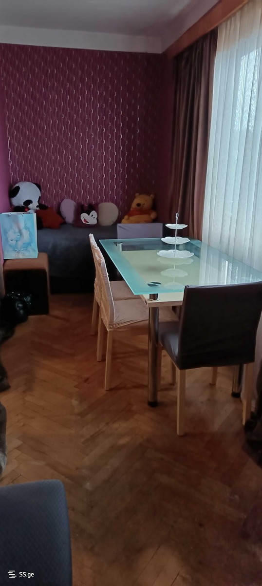 Gobronidze st. - 3 rooms