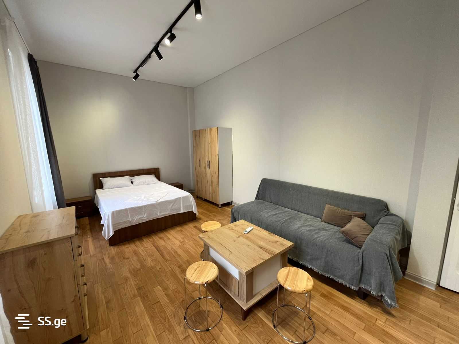 Sh. Rustaveli Ave. 13 - 1 rooms