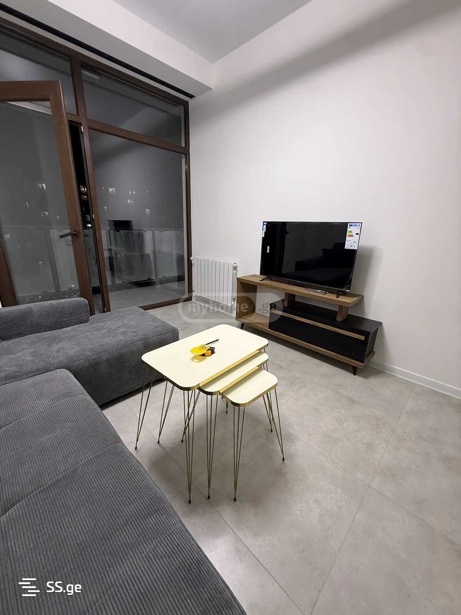 didi kheivani st. 7 - 2 rooms