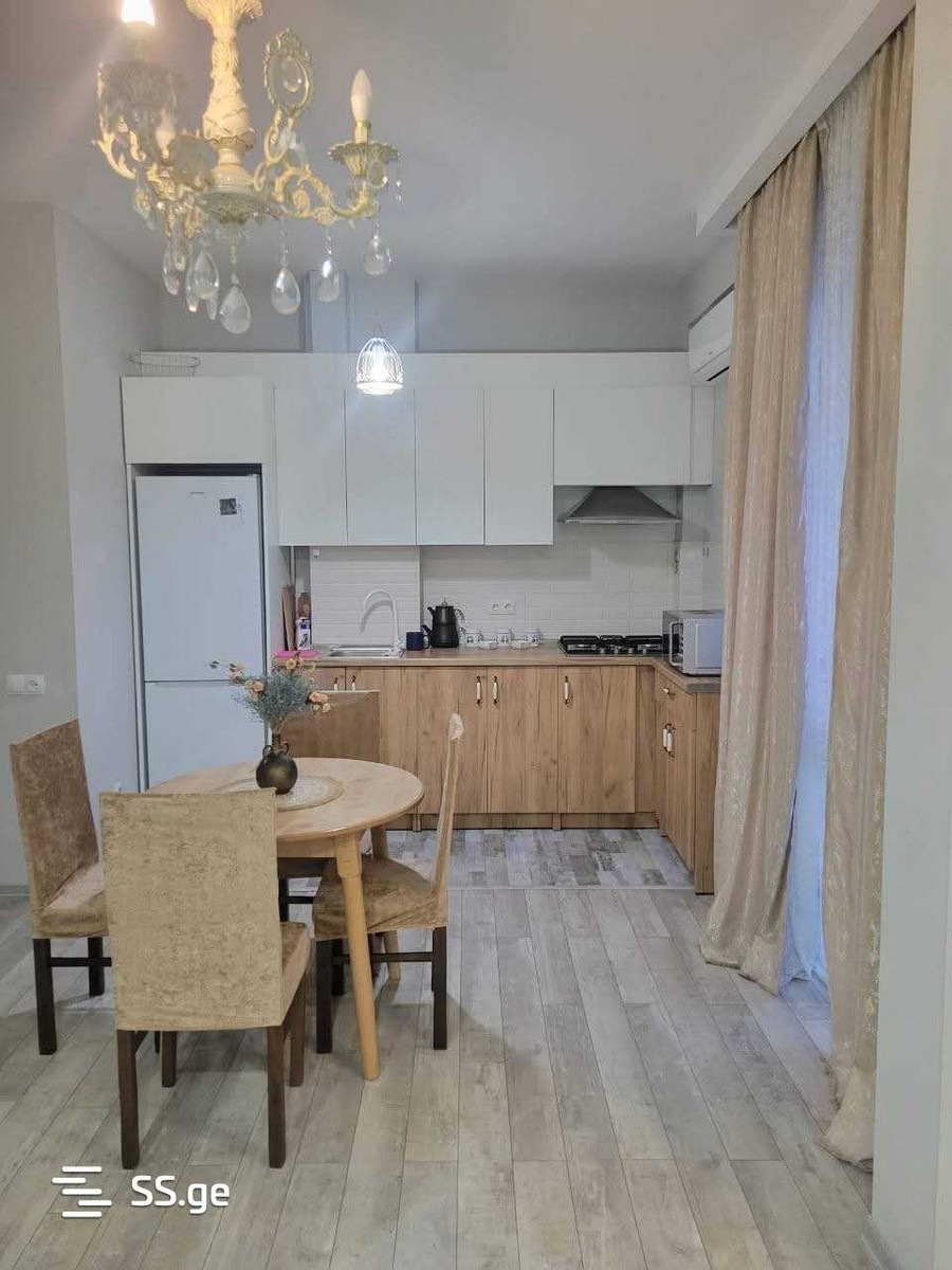 i. nikoladze st. 3 - 2 rooms