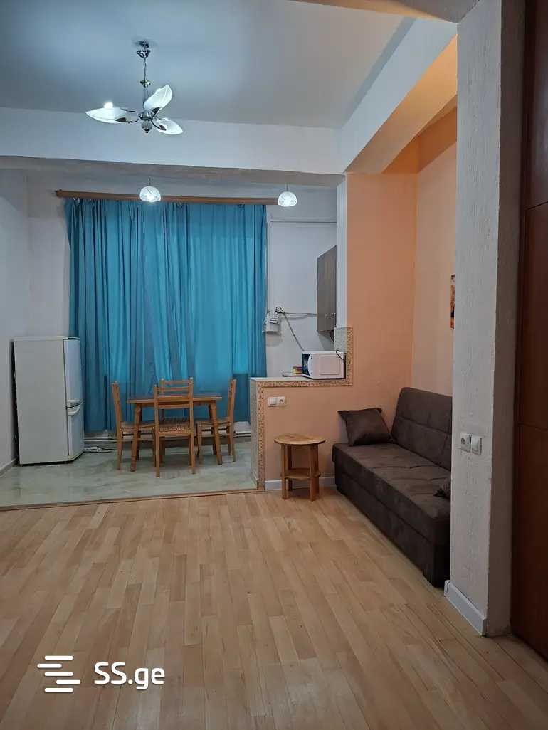 a.wereTlis avenue - 3 rooms