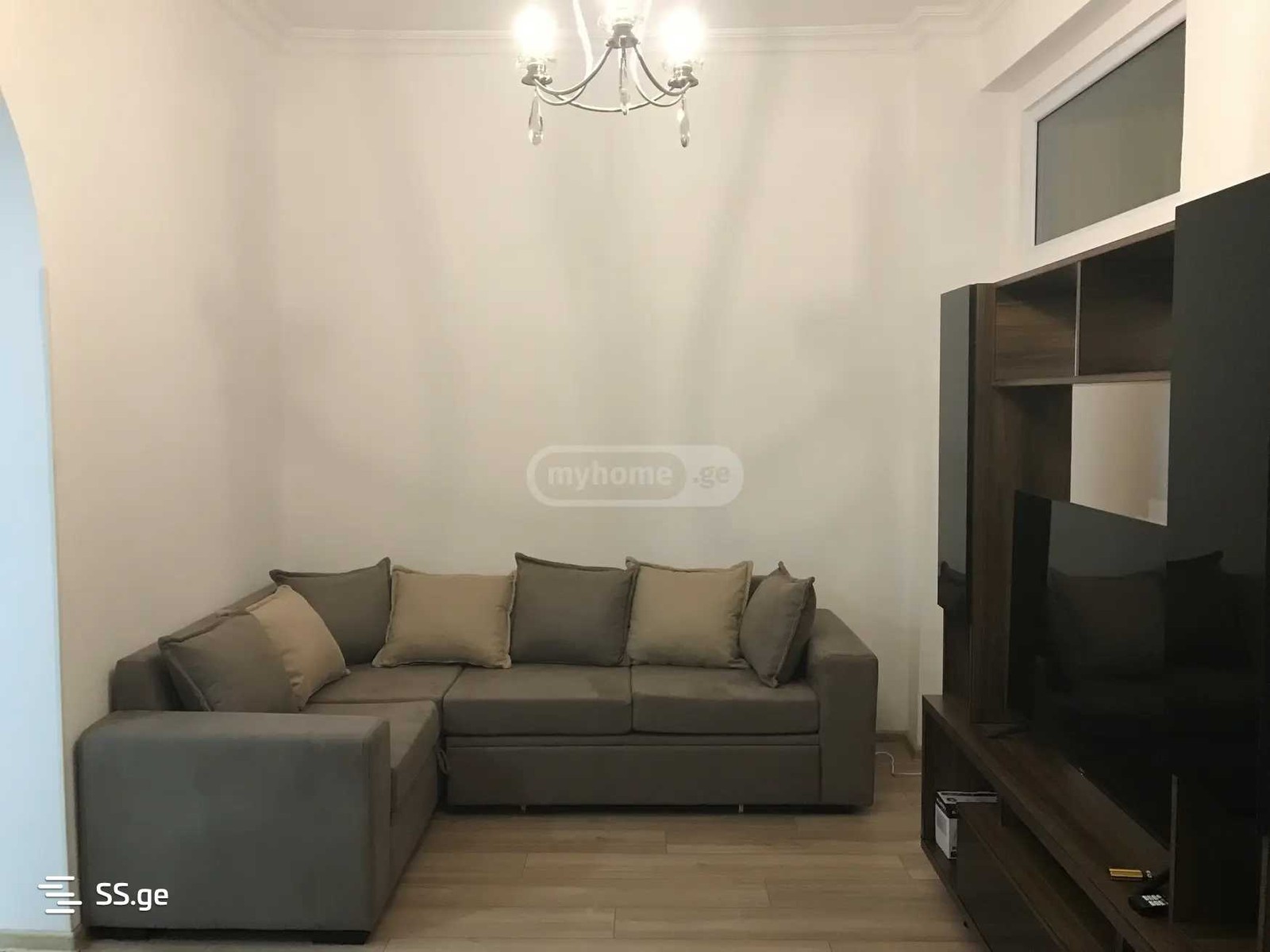 pekini st. 35 - 2 rooms