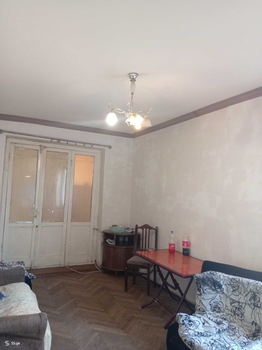 Micro. III, bl. II - Temka 0 - 2 rooms