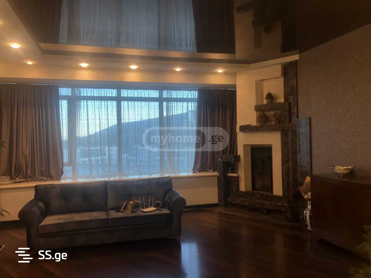 Tamarashvili st. (Saburtalo) - 4 rooms