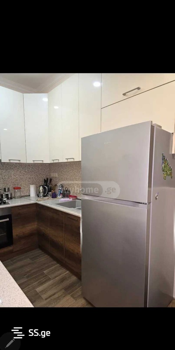 gmiri kursantebi st. - 3 rooms