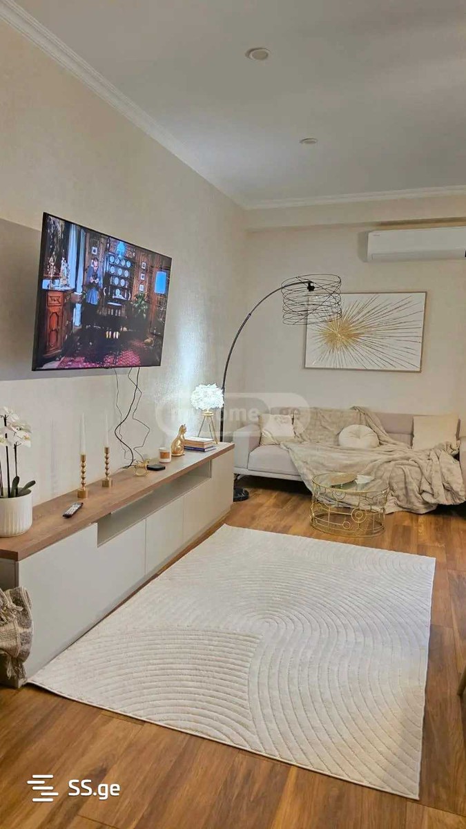 Holbruki st. - 3 rooms