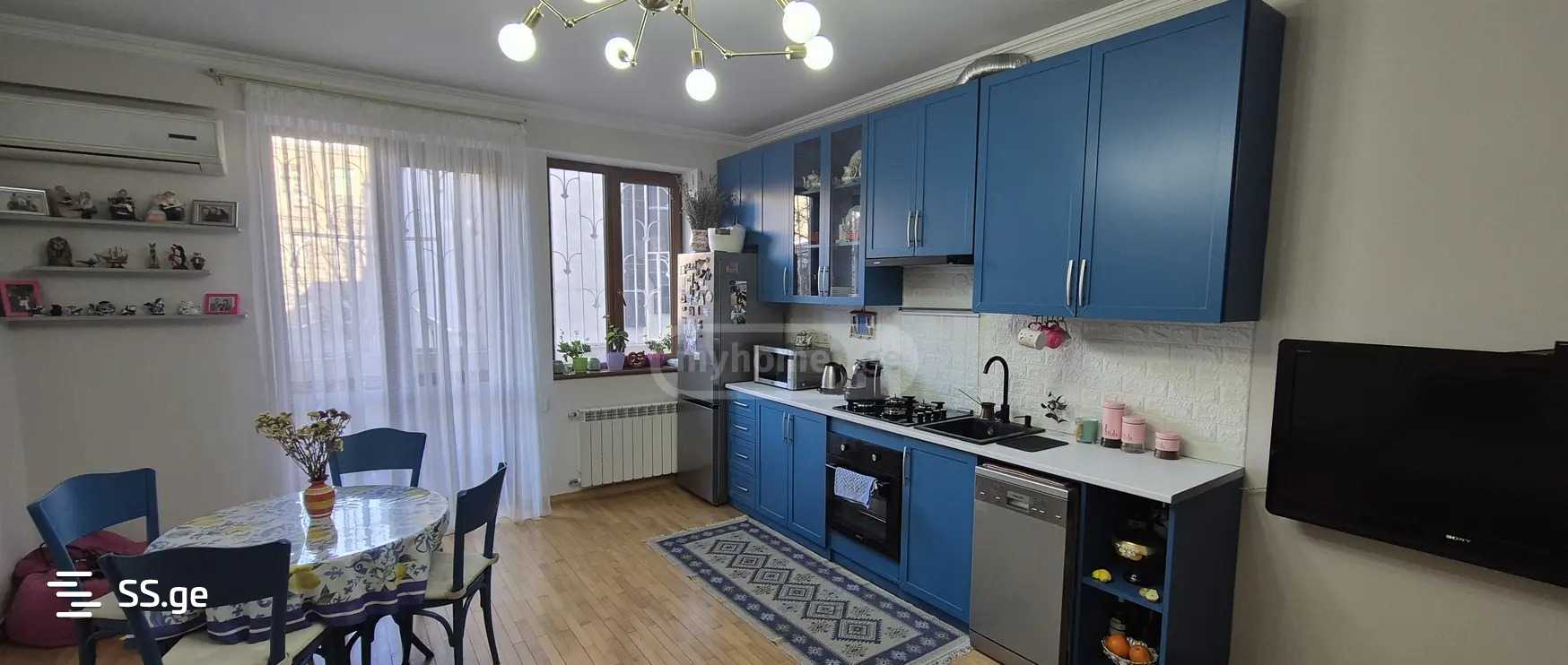cinamdzgrishvili st. - 3 rooms