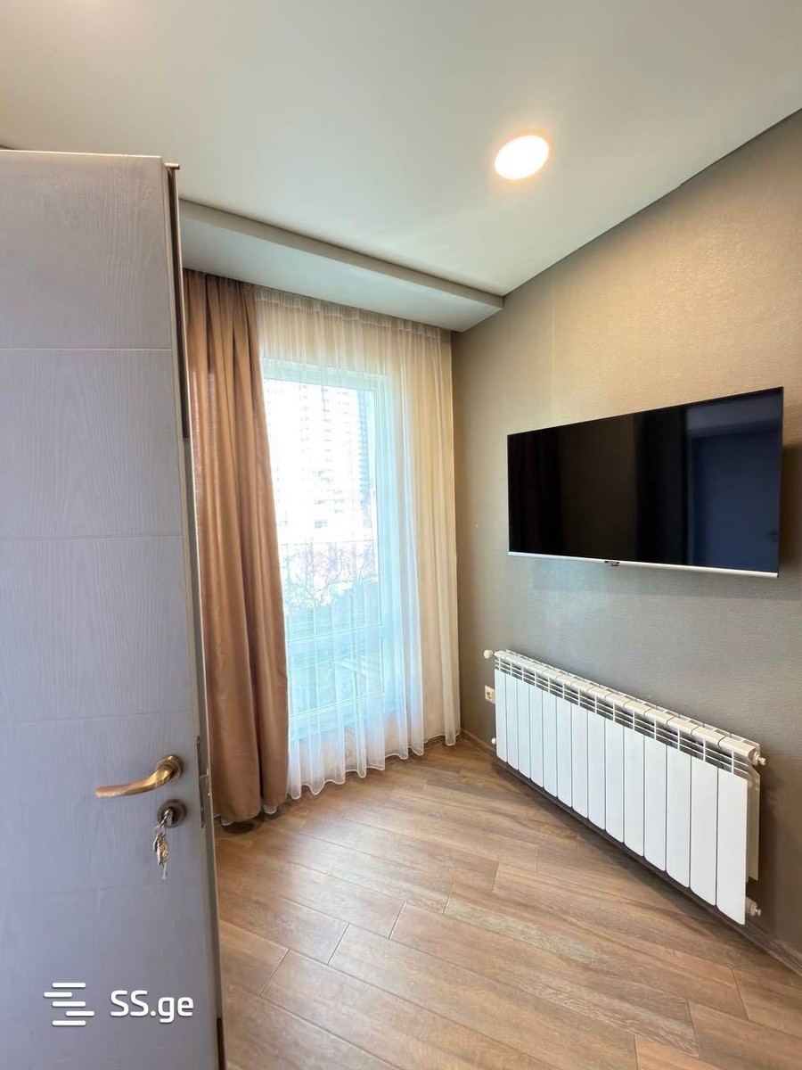 D. Mamuladze st. 7 - 2 rooms
