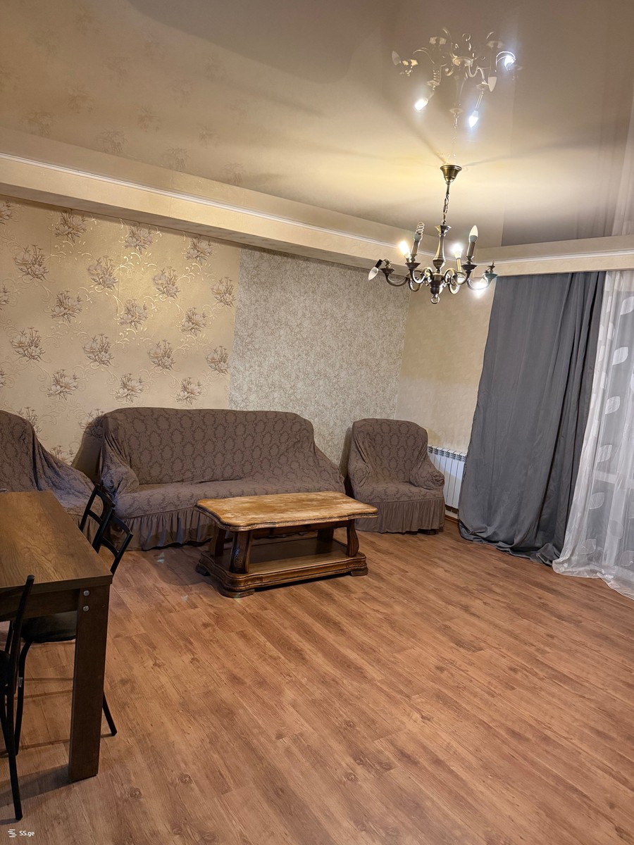 d. gamrekeli st. 14 - 3 rooms