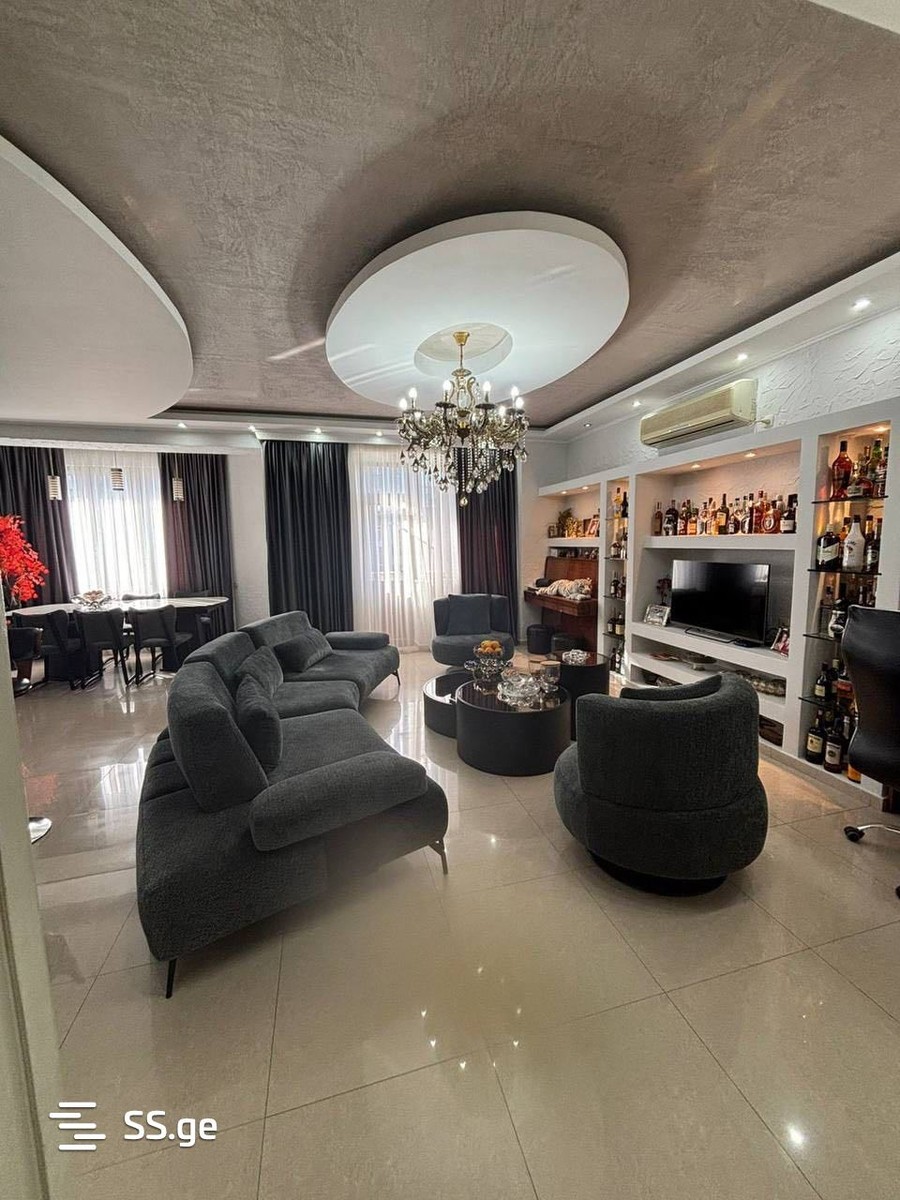 Vazha-Pshavela st. 45 - 4 rooms