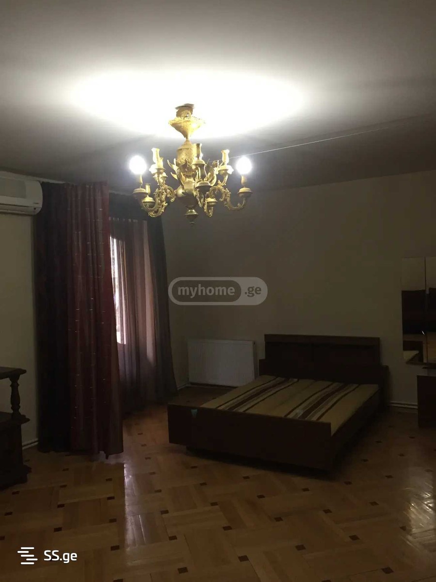 kindzmarauli st. - 1 rooms