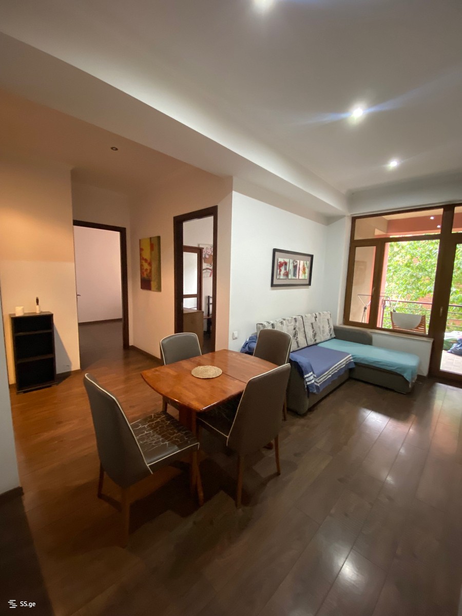 mazniashvili st. 4 - 3 rooms
