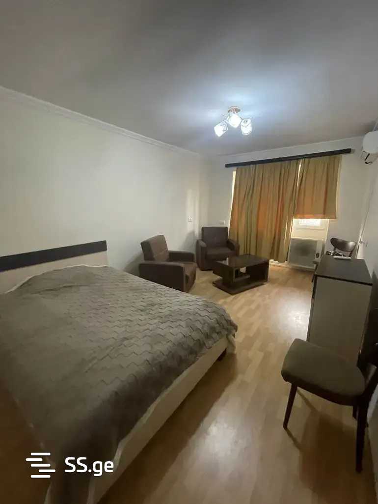 a.wereTlis avenue - 1 rooms