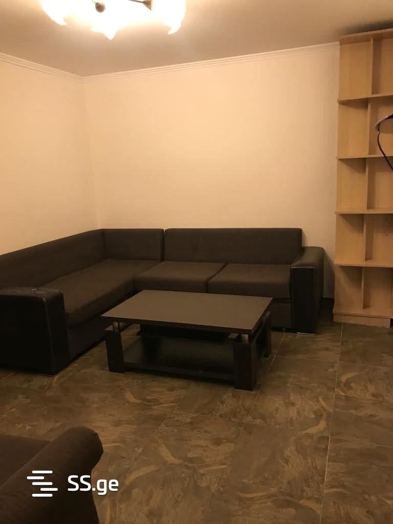 a.wereTlis avenue - 2 rooms