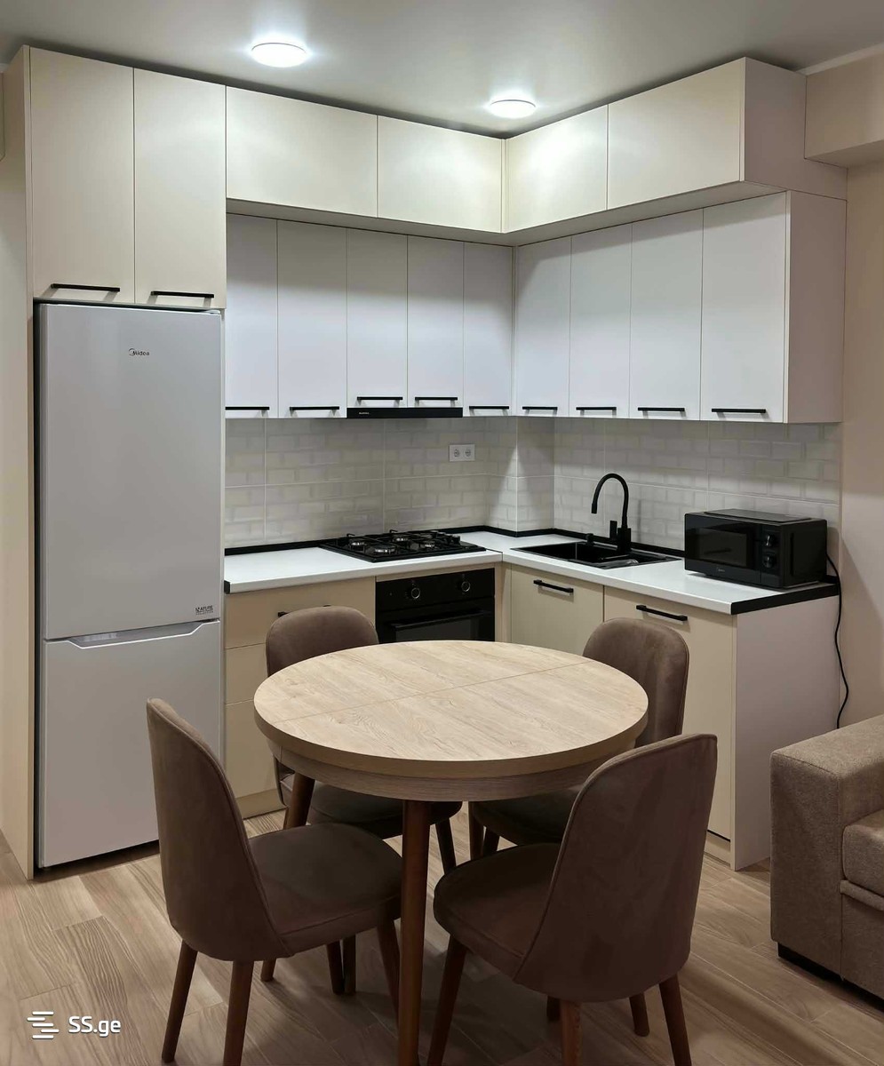 Kindzmarauli Lane II 15 - 3 rooms