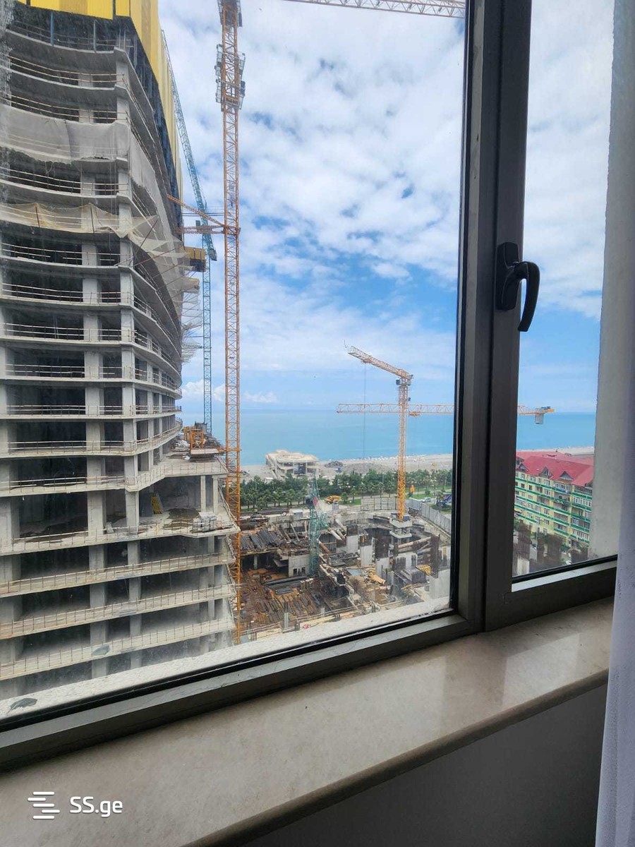 Sherif Khimshiashvili Ave 1 - 3 rooms