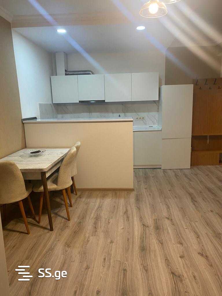 pekini st. 45 - 2 rooms