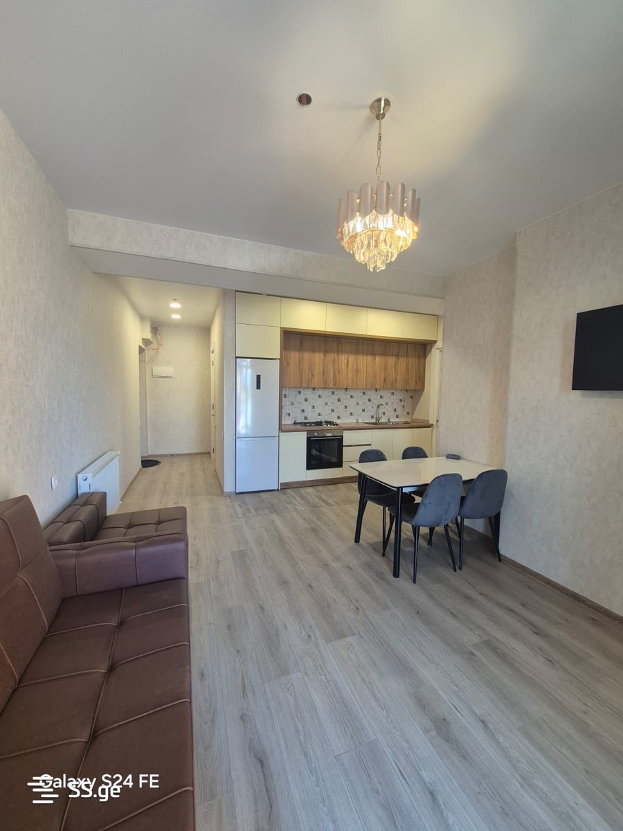 Panaskerteli-Tsitsishvili st. - 3 rooms