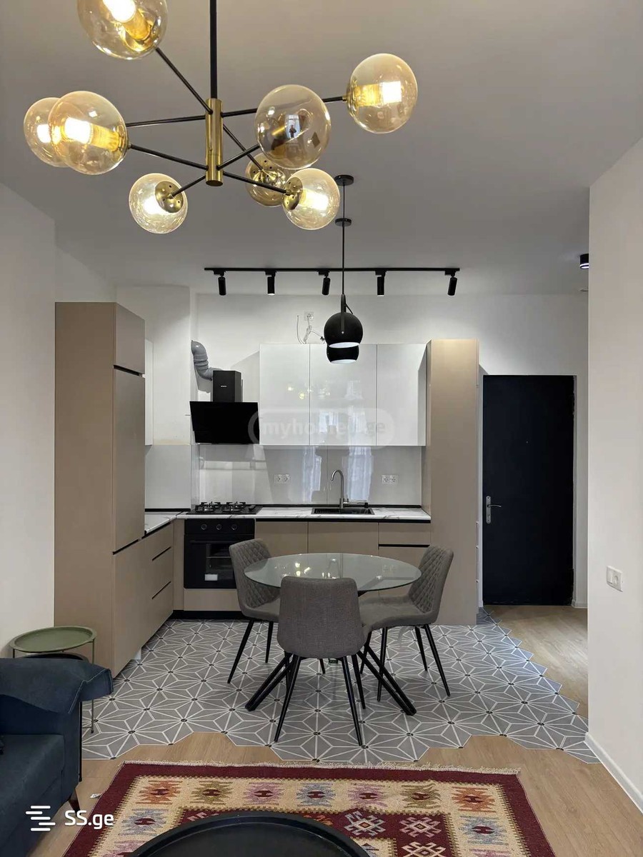 mindeli st. 8 - 2 rooms