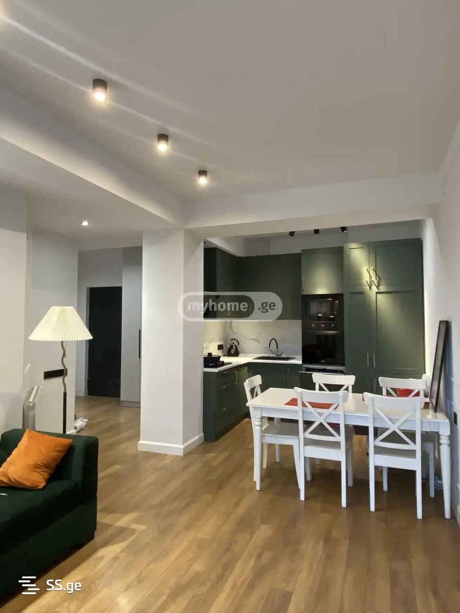 j. nadiradze - 3 rooms