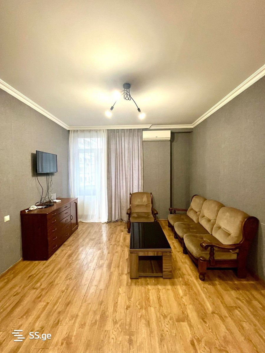 Beri Gabriel Salosi Ave. 1 - 3 rooms