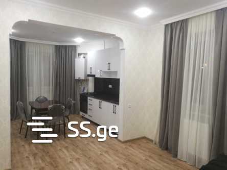 bagrat III st. - 3 rooms