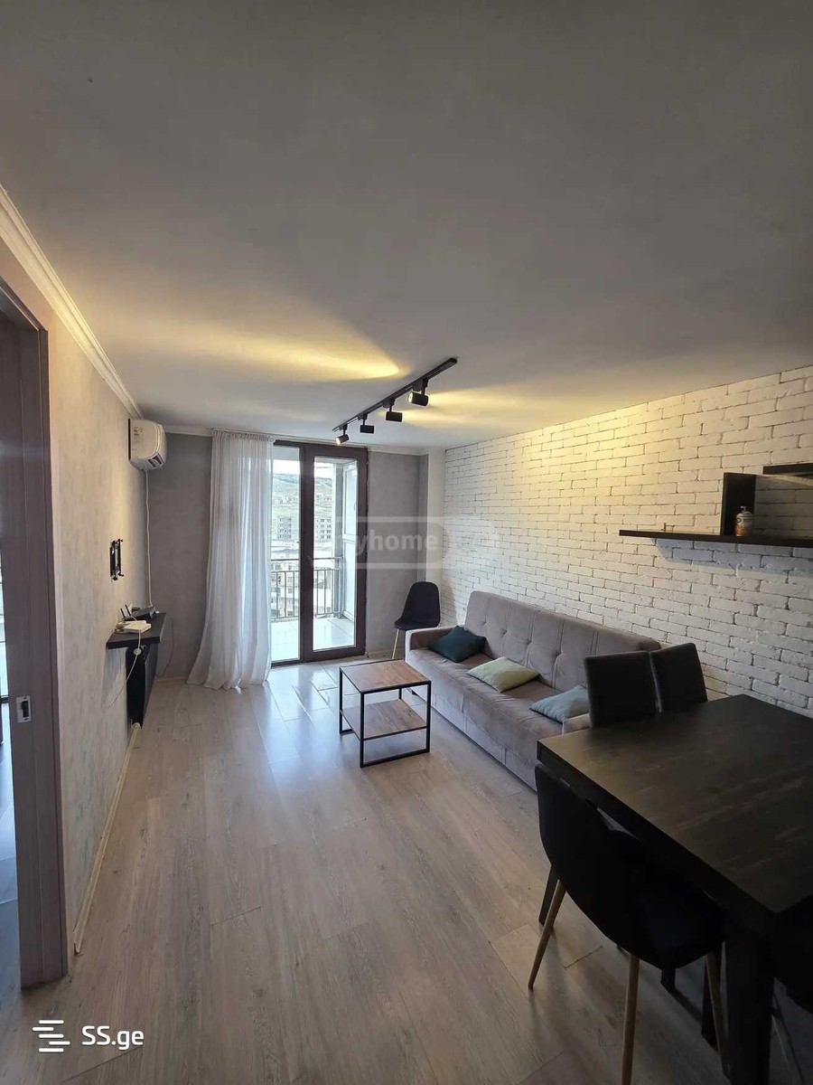 Archil Mephe st. - 2 rooms