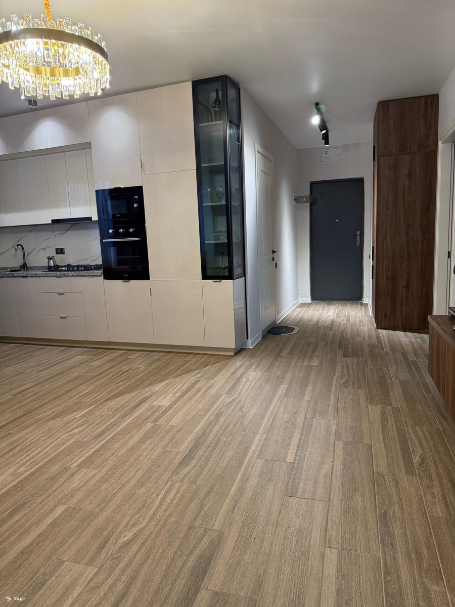 Ketevan Tsamebuli St. 19 - 4 rooms