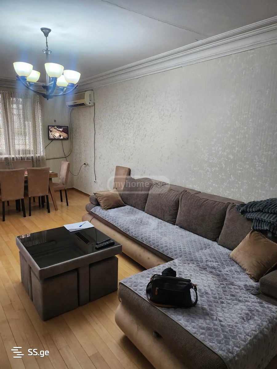 gagarin st. 16 - 3 rooms
