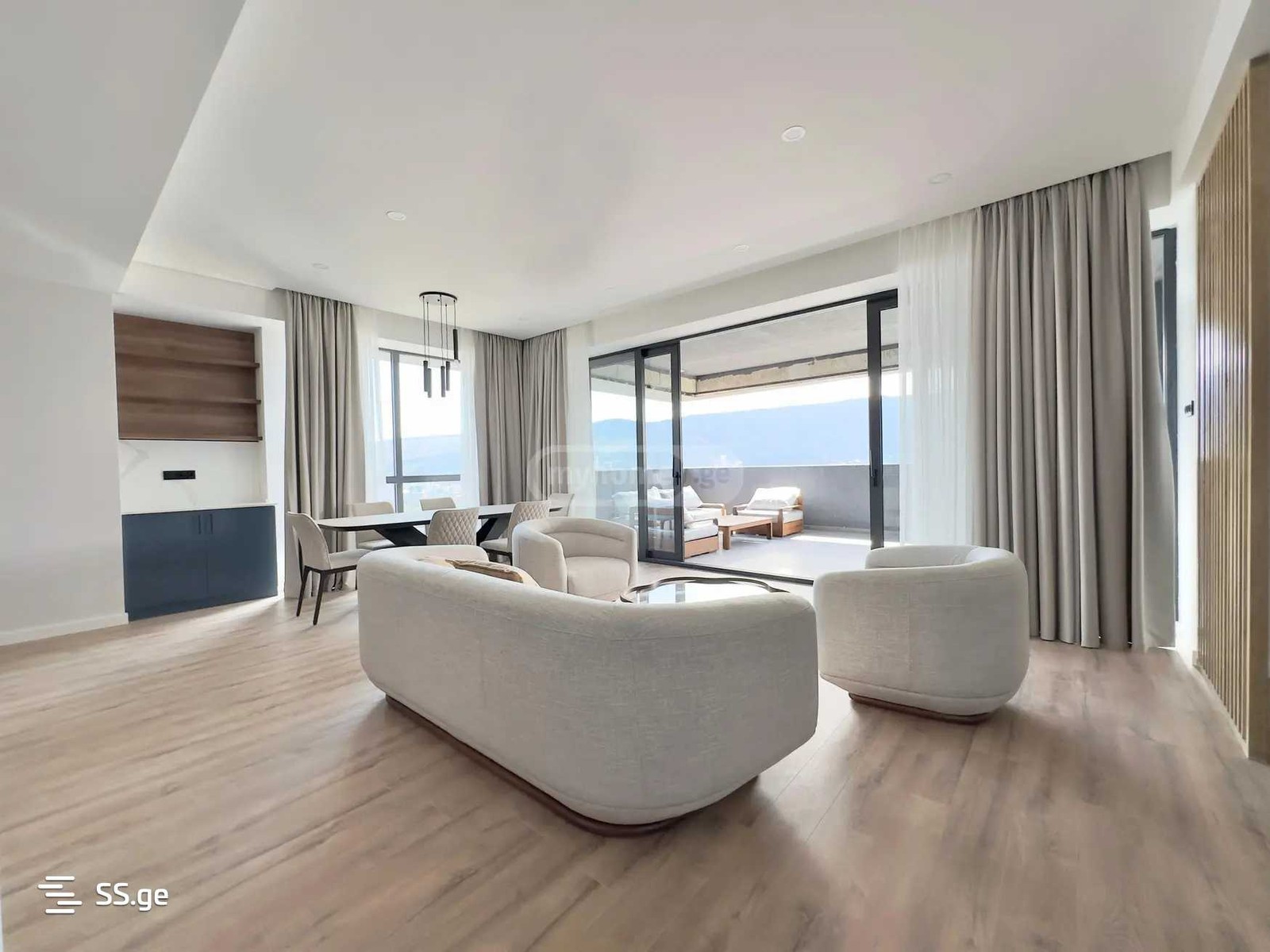 gazapkhuli st. 4 - 5 rooms