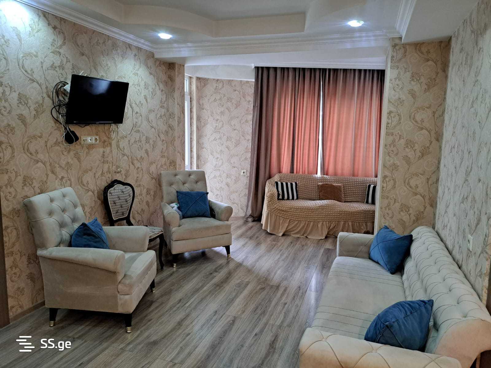 ioane petritsi st. 1 - 4 rooms