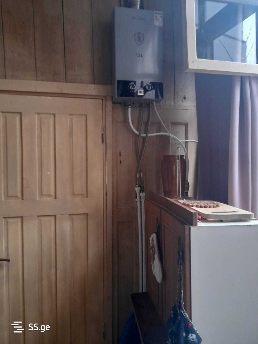 akhospireli st. 9/2 - 1 rooms