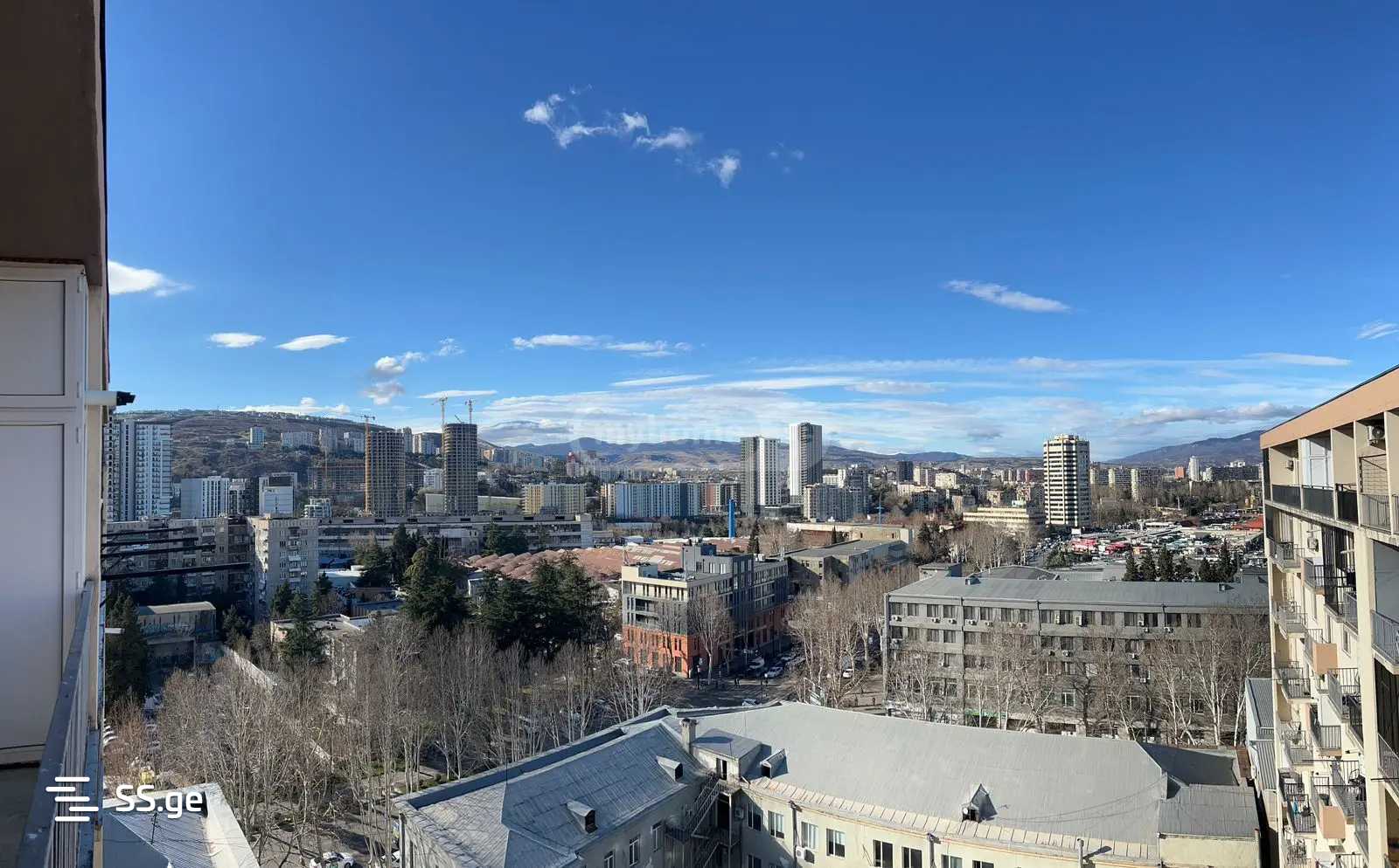 a.wereTlis avenue - 3 rooms