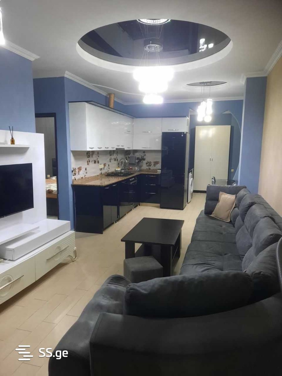 Sh. Inasaridze St. 8 - 3 rooms