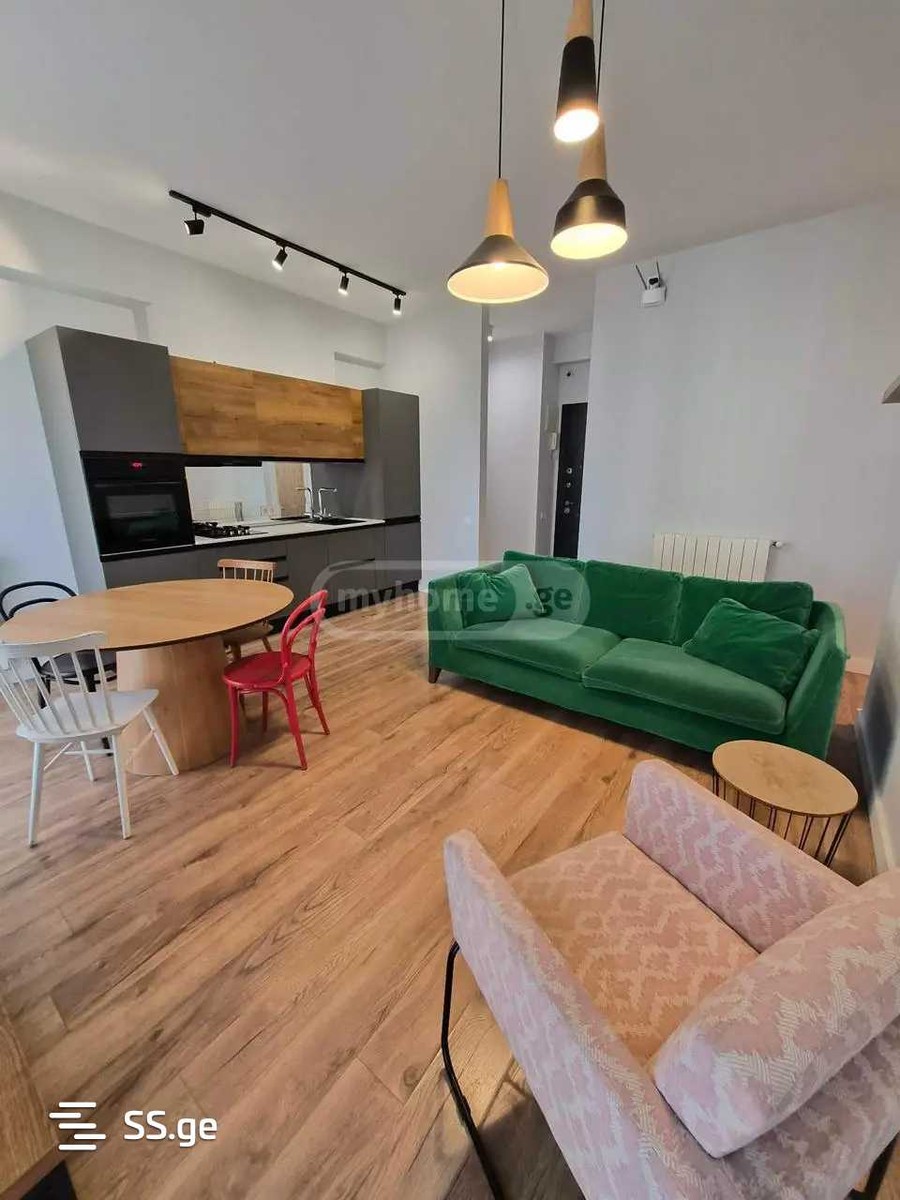 R. Chkhikvadze st. - 3 rooms