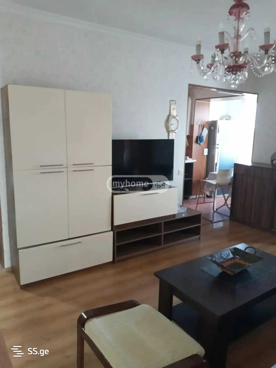 khudadovi st. 0 - 3 rooms