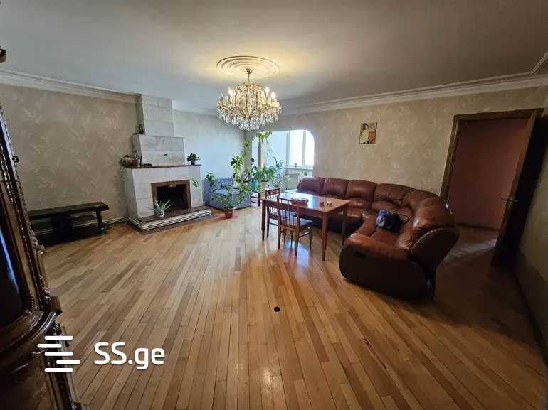 Demetre Tavdadebuli st. 12 - 5 rooms
