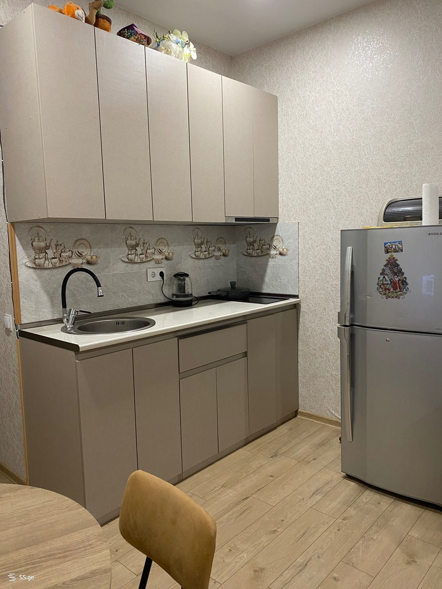 d.sarajishvili st. 42 - 1 rooms